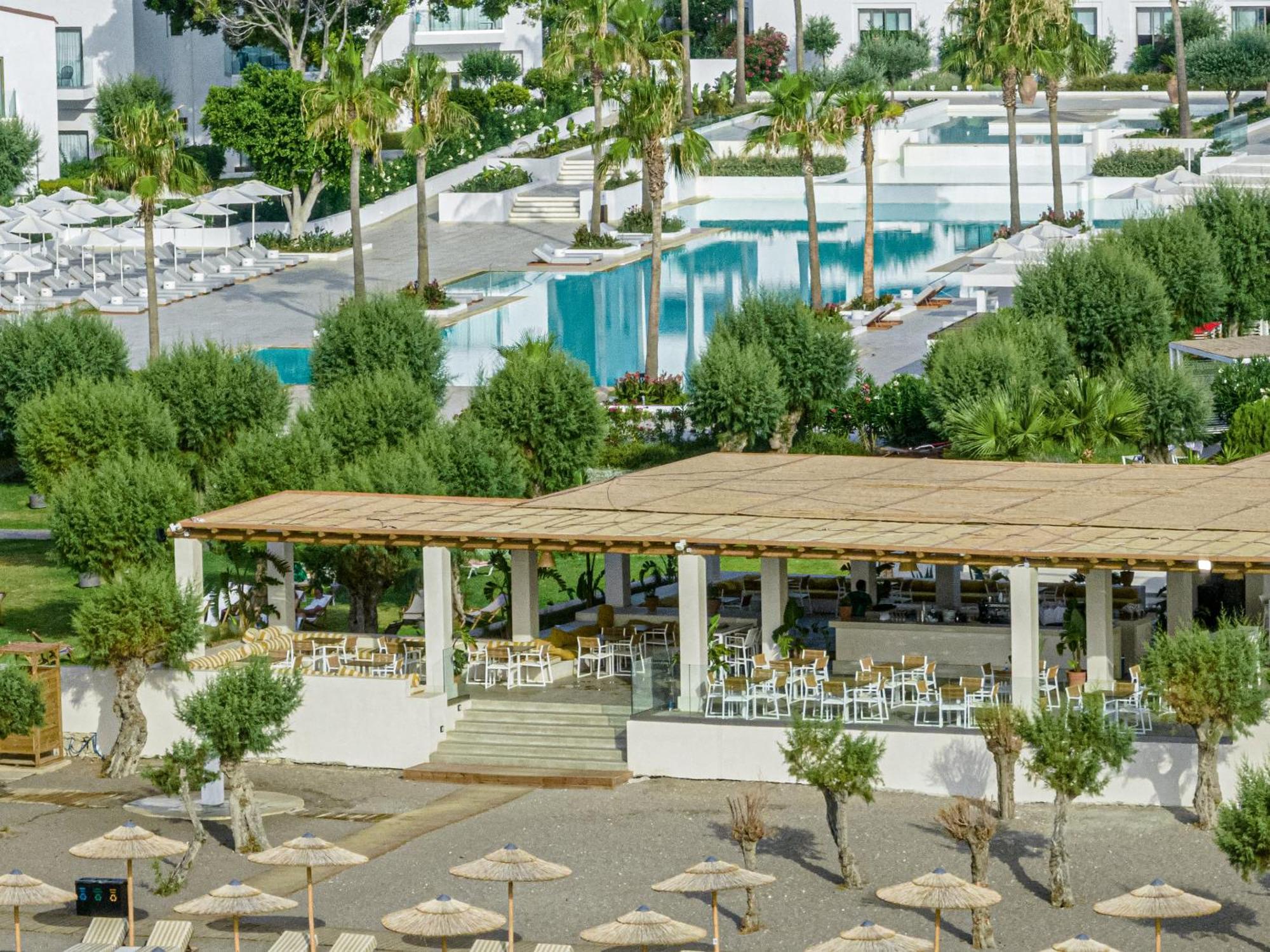 Complex Grecotel Luxme Dama Dama