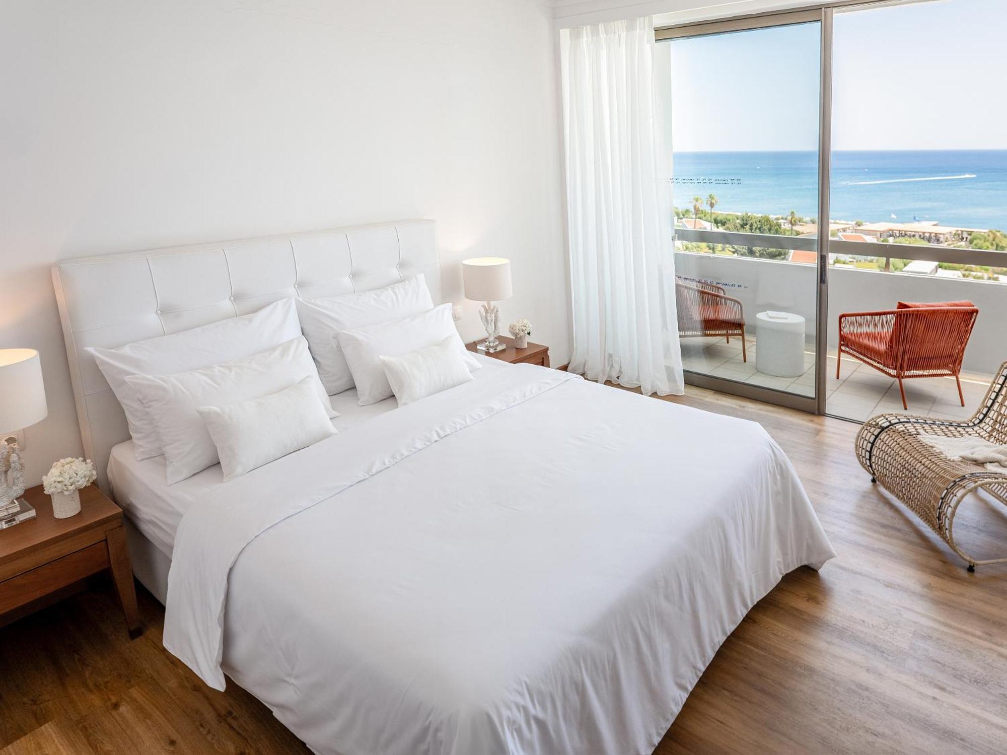 Resort Grecotel Lux Me Dama Dama 4*